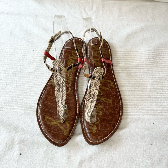 Sam Edelman Gigi Sandal Animal Print Snake Python
Leopard Pink - Picture 3 of 10